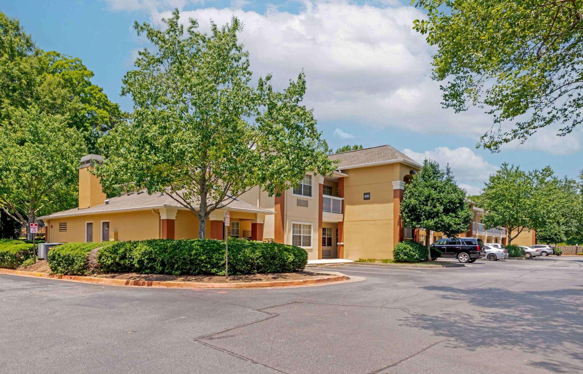 Extended Stay America Select Suites - Atlanta - Cumberland Mall Smyrna Exterior foto
